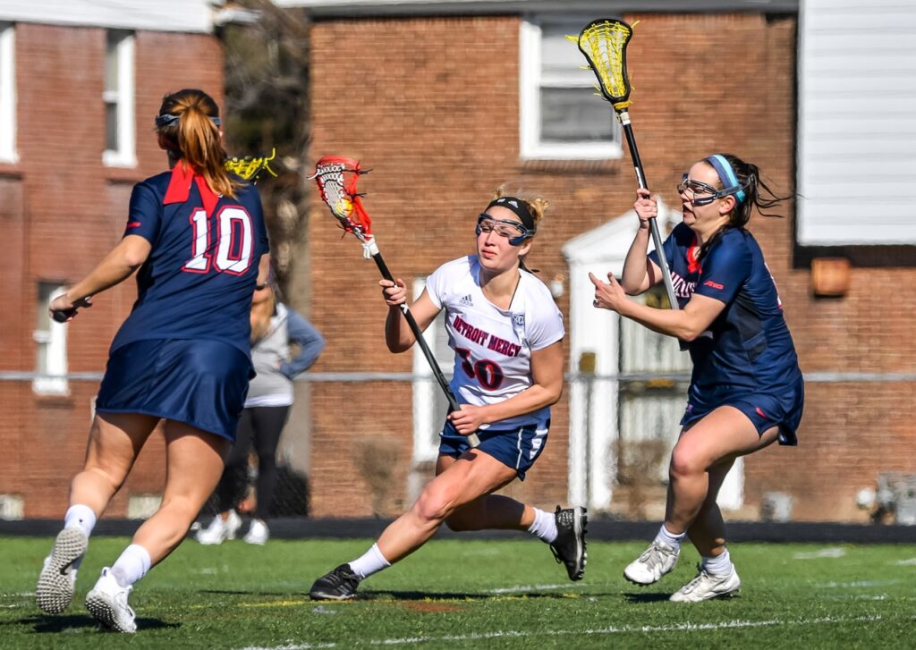 women-lacrosse-sticks
